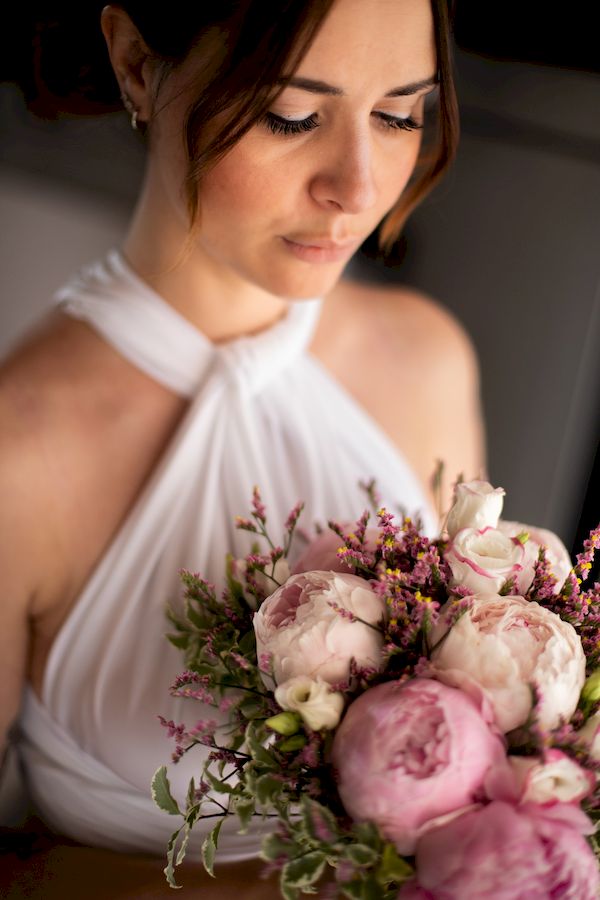 servizio fotografico matrimonio - dettaglio sposa e bouquet